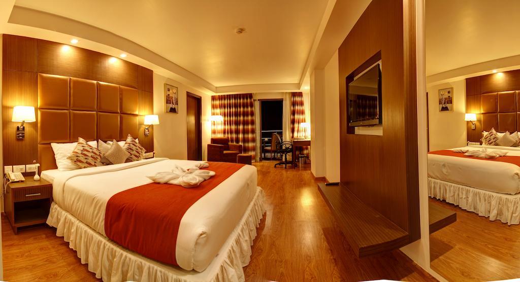 The Atrium Boutique Hotel مَسّور الغرفة الصورة